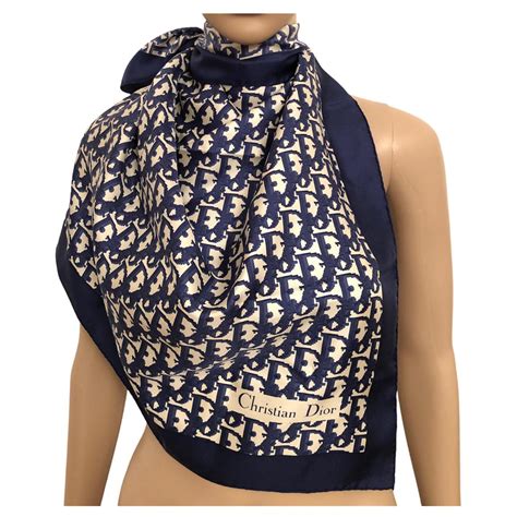 prezzi foulard dior